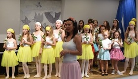 Tančíme a zpíváme / 24.4.2018